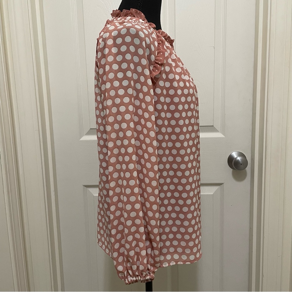 Rose + Olive Dusty Pink White Polka Dot Blouse Ruffle Detail Women's X-Small XS - Picture 2 of 8